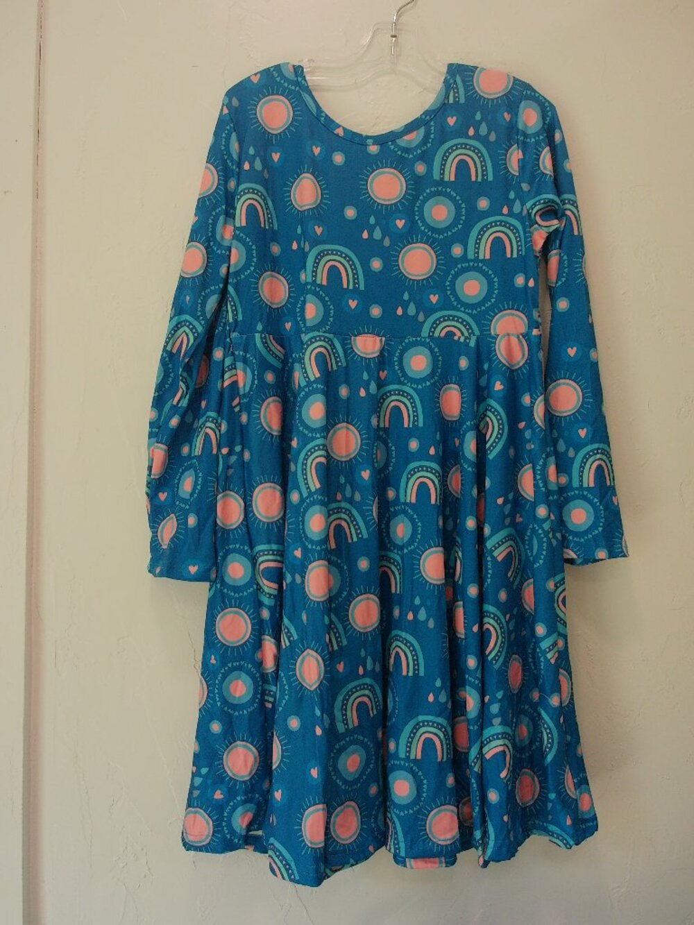 Teacher Dress Alert!